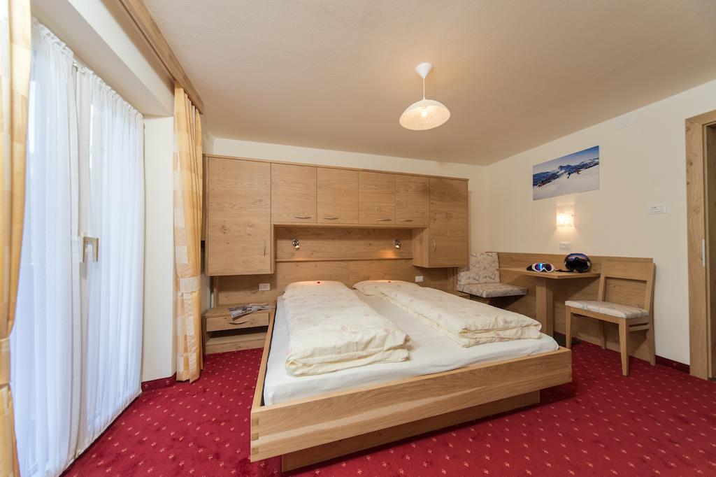 Kedul Lodge Santa Cristina Val Gardena Rom bilde