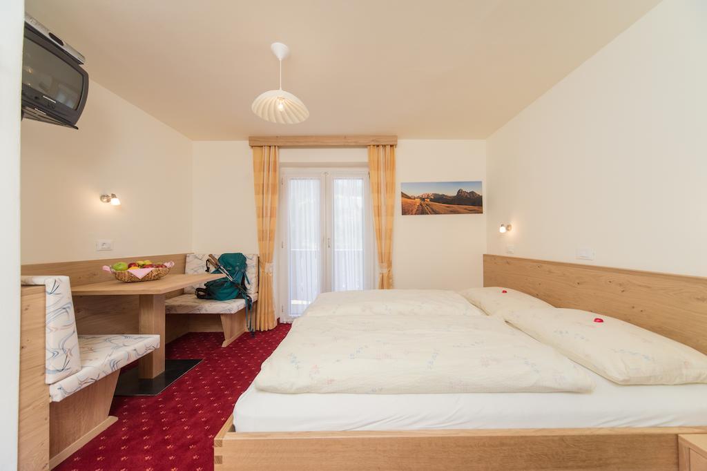 Kedul Lodge Santa Cristina Val Gardena Eksteriør bilde