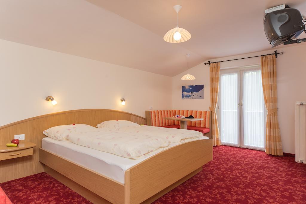 Kedul Lodge Santa Cristina Val Gardena Rom bilde