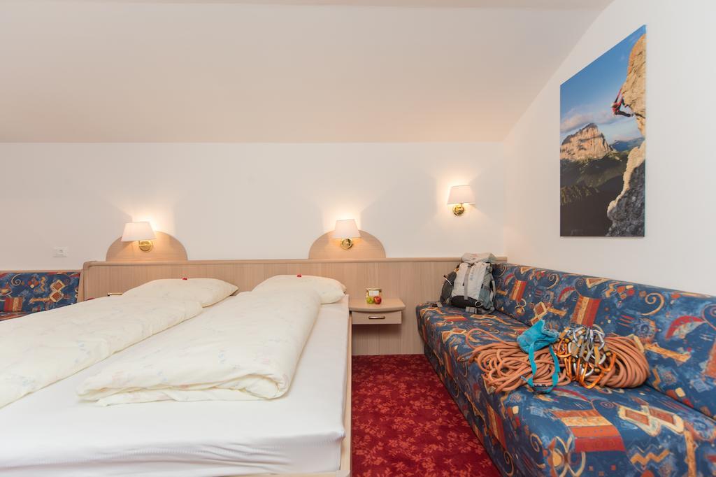 Kedul Lodge Santa Cristina Val Gardena Rom bilde