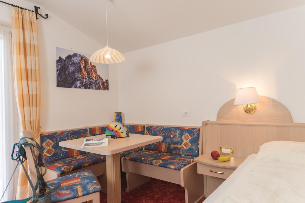 Kedul Lodge Santa Cristina Val Gardena Rom bilde